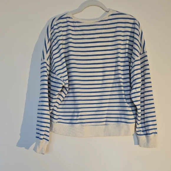 American Eagle Striped Blue and White Sweatshirt and Shorts Lounge Set Medium - Picture 3 of 9
